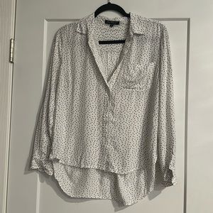 Women’s medium white blouse with black hearts